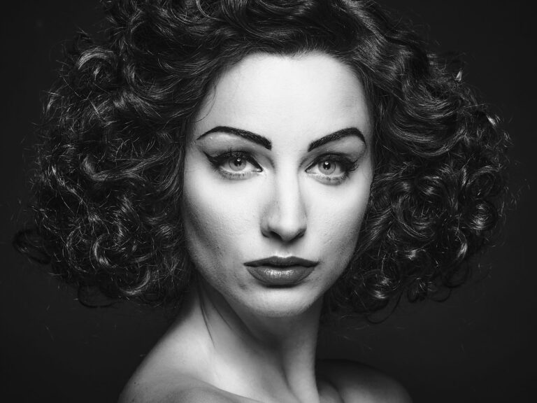 iperceive.ca – Chester Ptasinski – B&W Portrait Photography B&W Portrait Photography from Chester Ptasinski